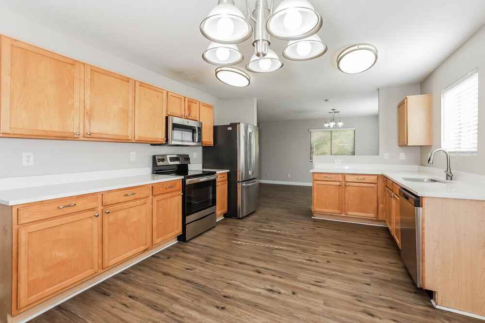 1071 E Desert Moon Trl - Photo 7 of 17