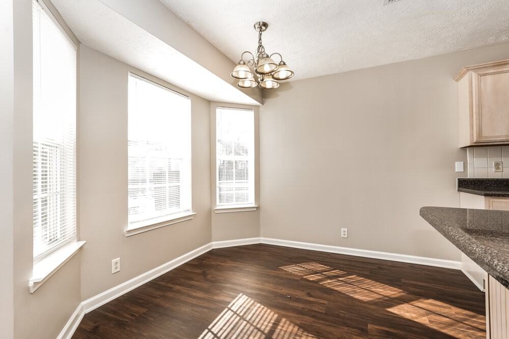 3227 Cinch Ct - Photo 6 of 17