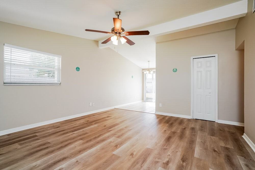 8199 Coco Solo Ave - Photo 3 of 16