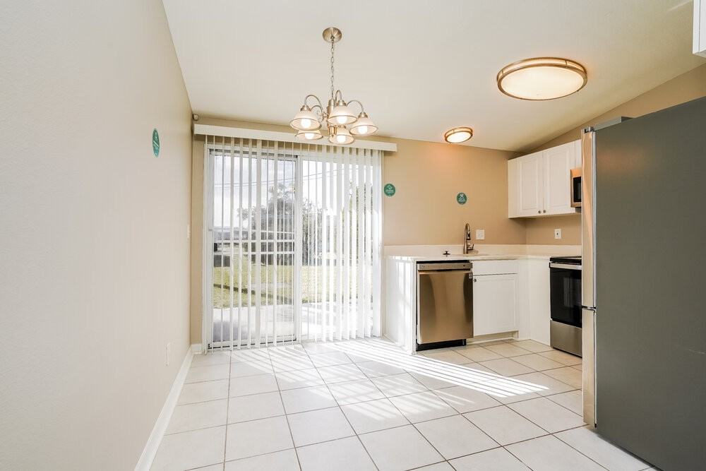 8199 Coco Solo Ave - Photo 7 of 16