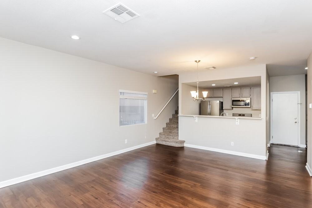 1468 Little Spring Ct - Photo 5 of 17