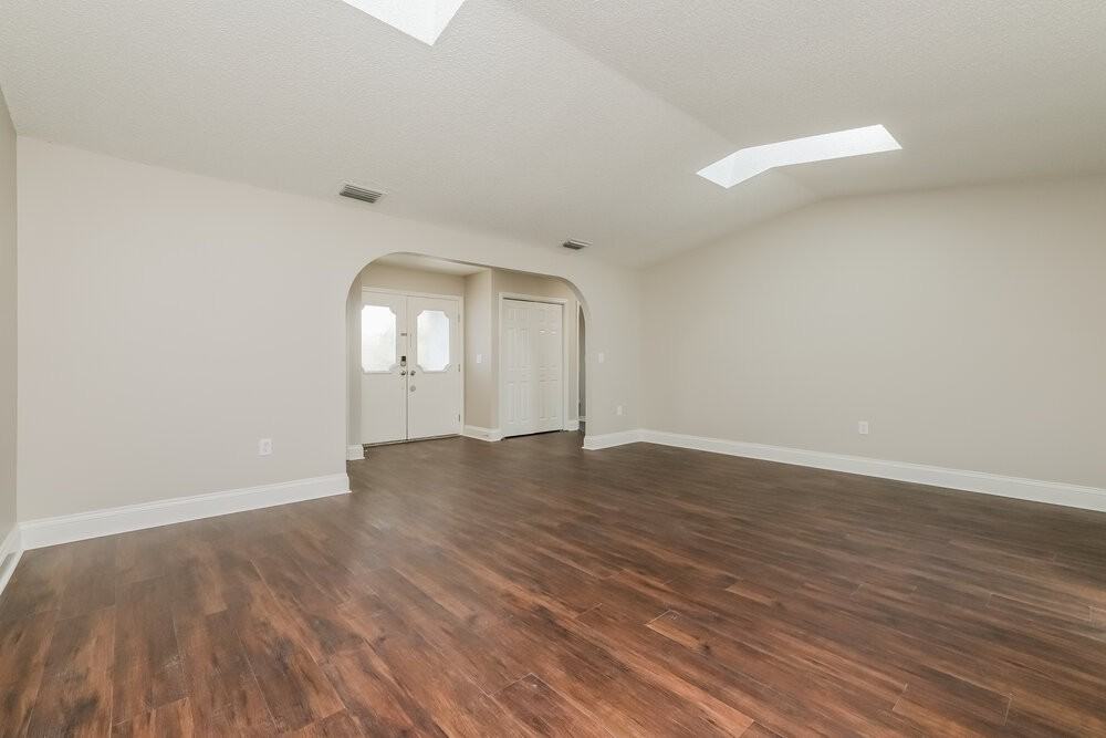 4707 Swallowtail Dr - Photo 3 of 16