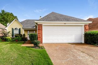 7091 Ireland Dr - Photo 1 of 1