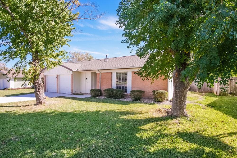 1203 Green Downs Dr - Photo 3 of 16