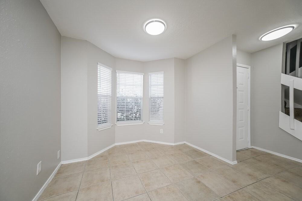 4017 Hunnington Dr #A1 - Photo 6 of 17