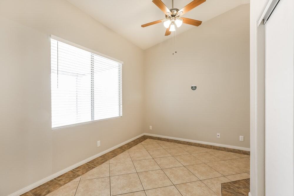 6400 Cosmo Ln - Photo 6 of 16