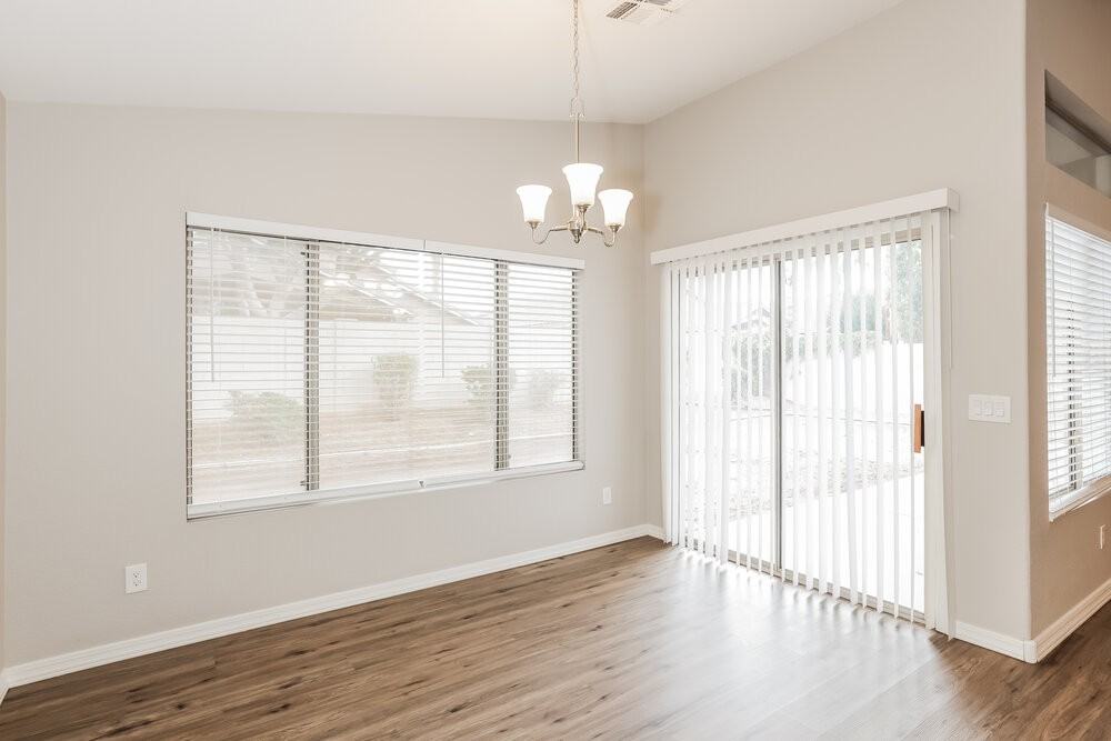 6794 W Quail Ave - Photo 5 of 16