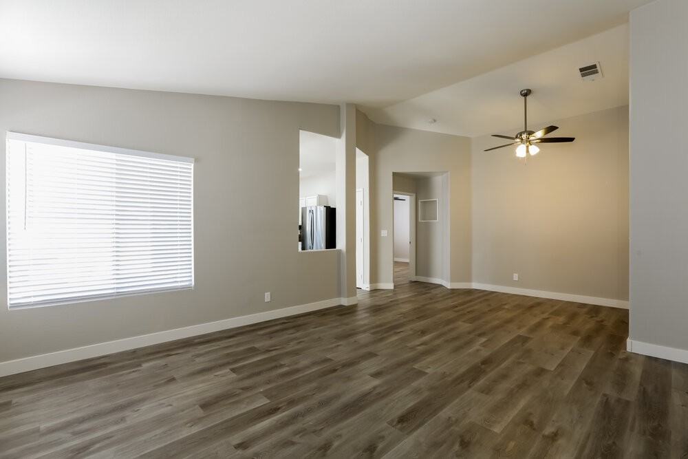 921 Adobe Flat Dr - Photo 5 of 16