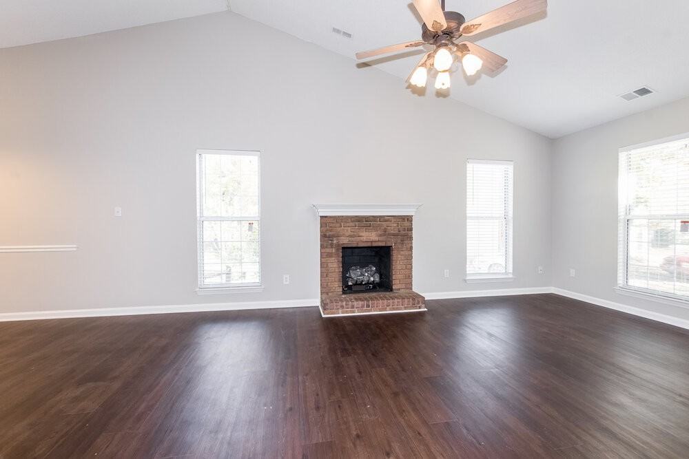 10734 Spruce Mountain Rd - Photo 3 of 15