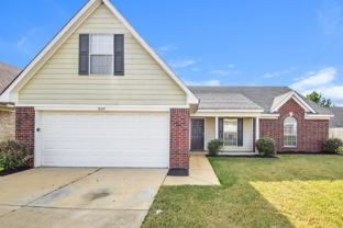 8169 Manhatten Dr - Photo 1 of 1