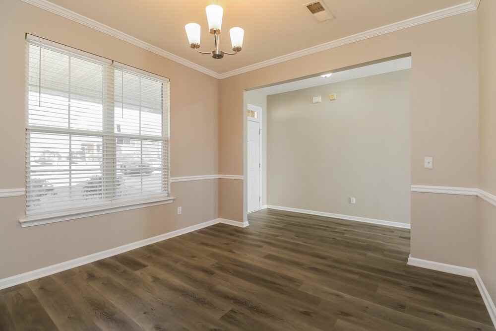 920 Piedmont Dr - Photo 7 of 17