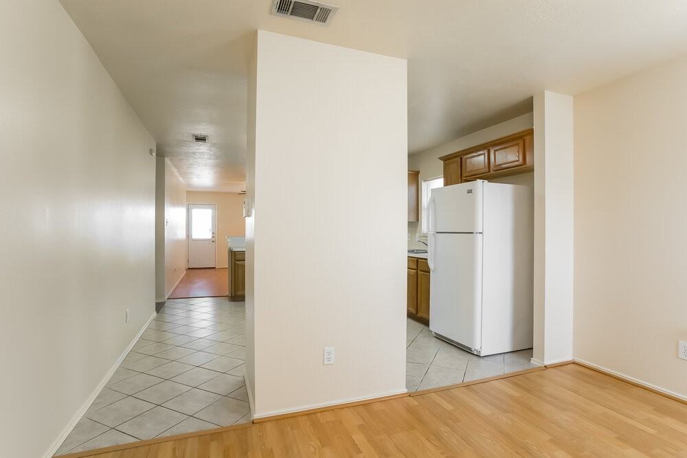 12123 Carriage Oak Cir - Photo 5 of 13