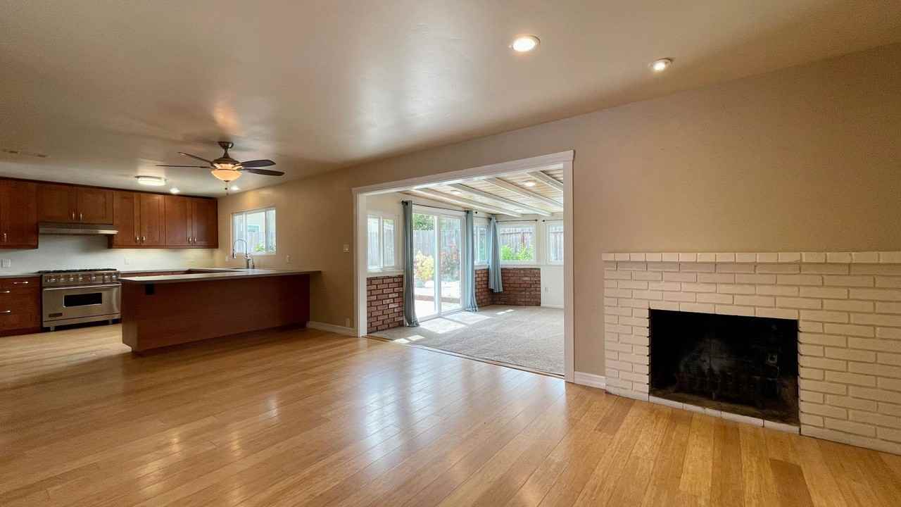 1148 Atascadero St - Photo 5 of 17