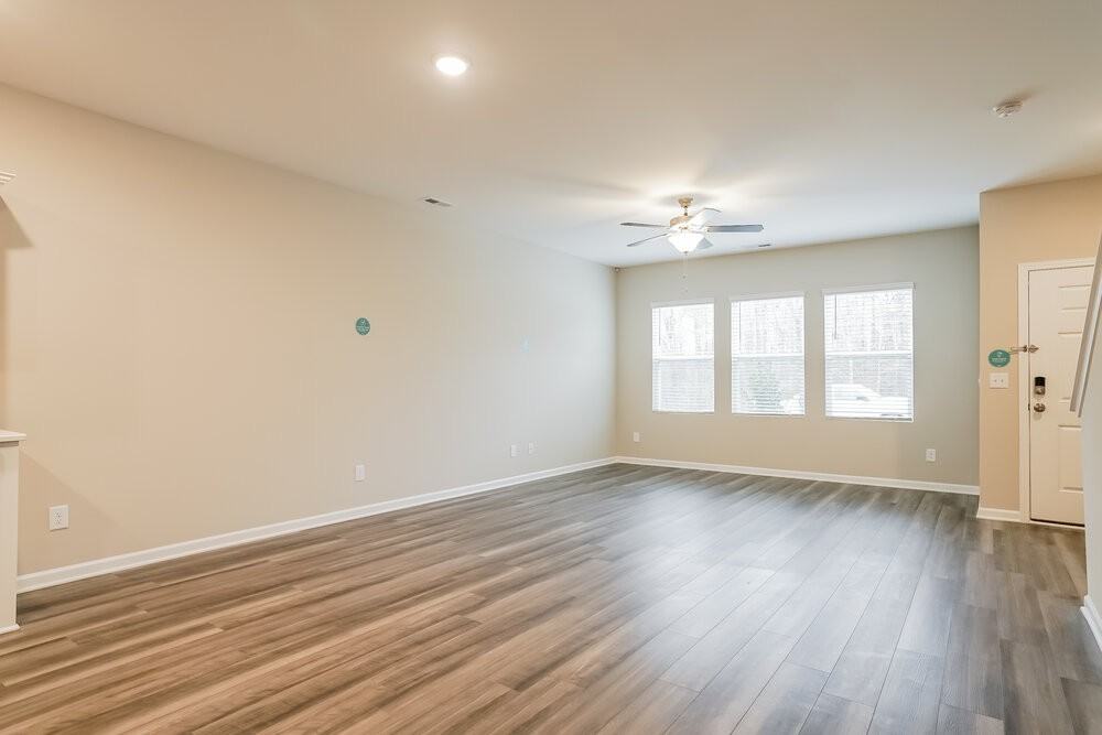 379 Stone Arbor Way - Photo 5 of 17