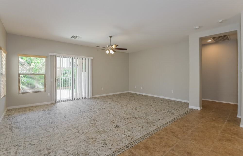 873 W Calle Muro Fuerte - Photo 3 of 16