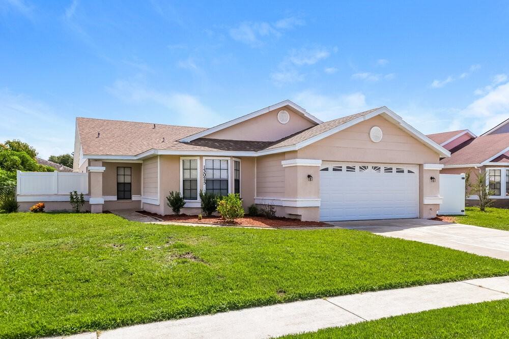 13025 San Diego Woods Ln - Photo 3 of 16