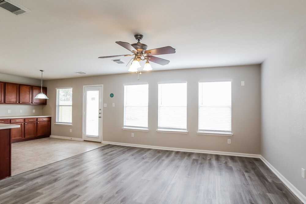 6135 Springbrook Garden Ln - Photo 4 of 17