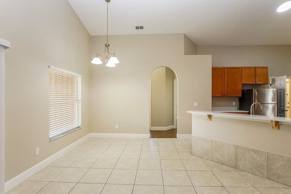 936 Haverford Dr - Photo 5 of 16