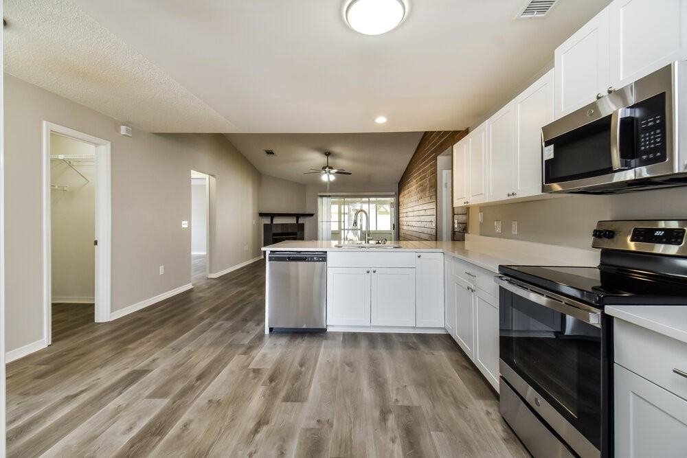 2064 Ambergris Dr - Photo 5 of 16