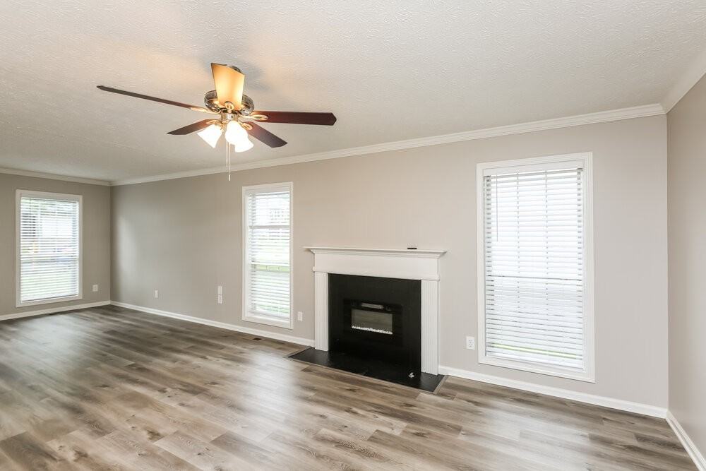 2354 Loren Falls Ln Sw - Photo 5 of 18
