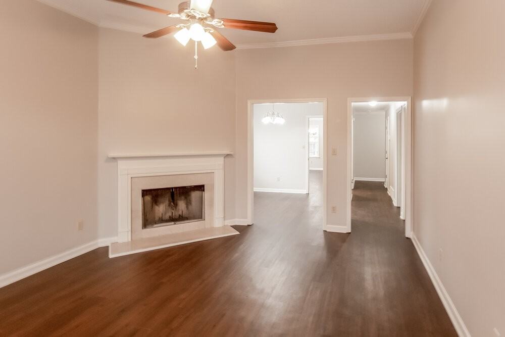 2241 Lake Hill Ct - Photo 3 of 15