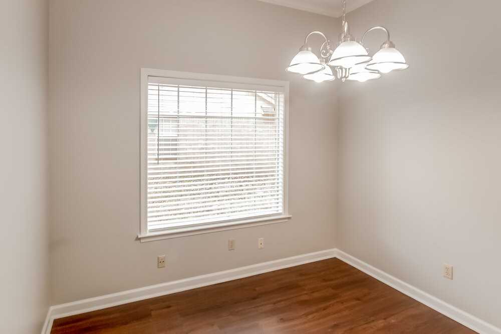 2241 Lake Hill Ct - Photo 4 of 15