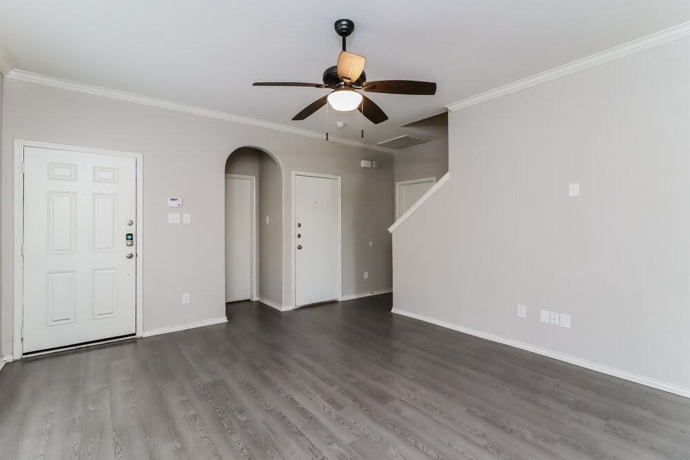 1116 Kielder Cir - Photo 5 of 17