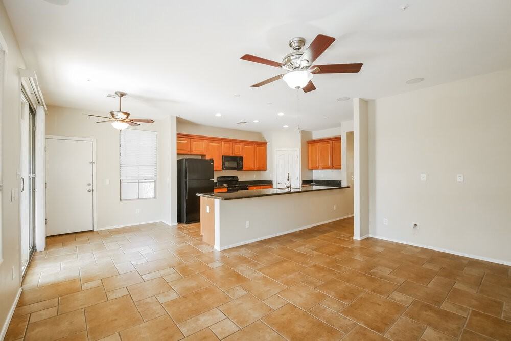 7301 W Montgomery Rd - Photo 5 of 17