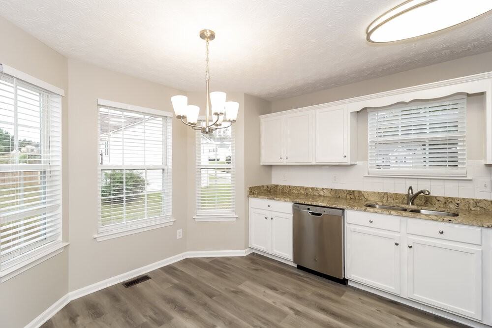125 St Ann Cir - Photo 6 of 17