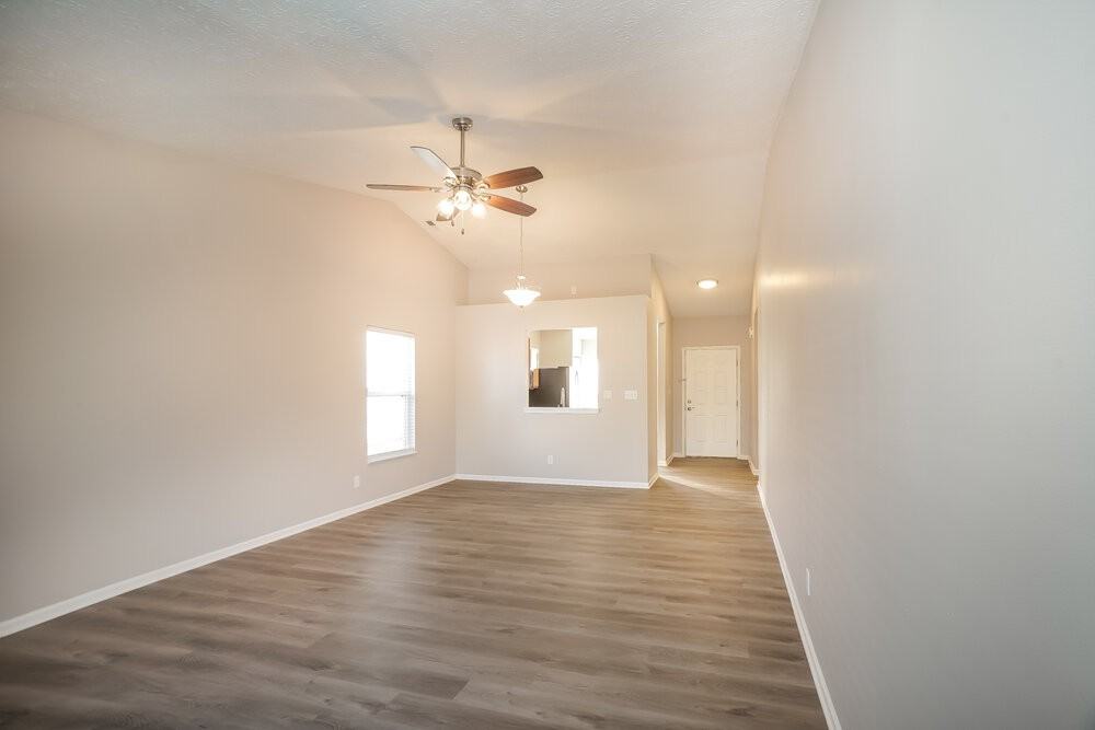 7764 Sergi Canyon Dr - Photo 5 of 16