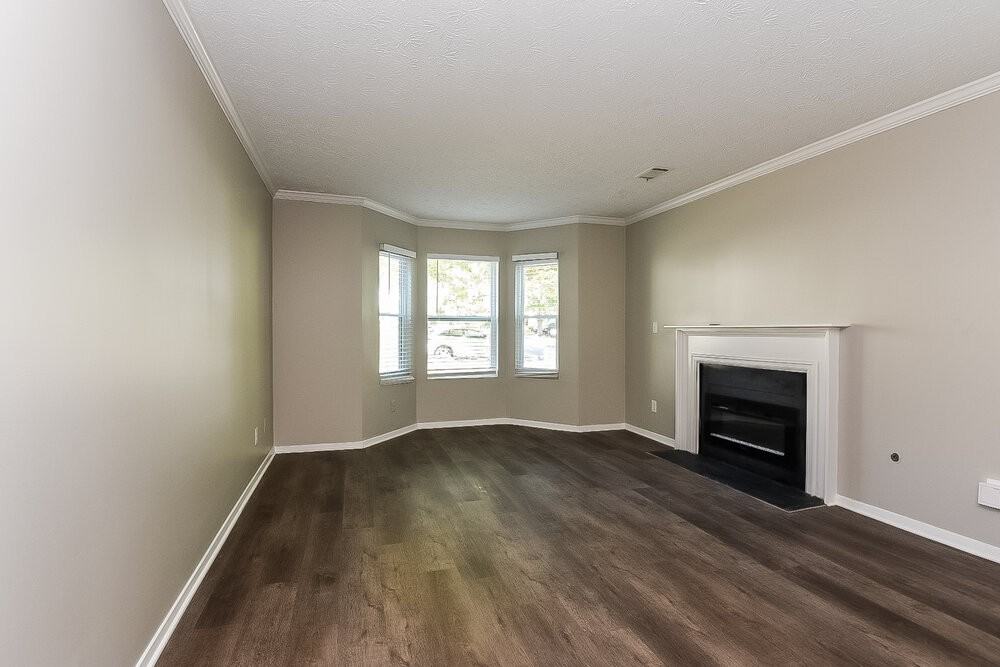 6524 E Windsor Ln - Photo 5 of 17