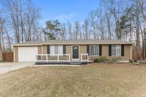 featured image of 2400 Parkhighland Ct