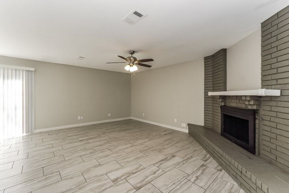 1625 Clark Trl - Photo 6 of 16