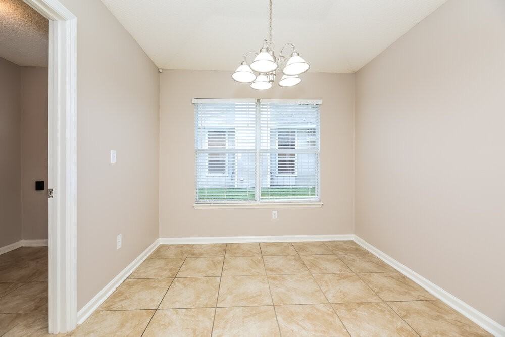 1742 Pickwick Pl - Photo 7 of 16