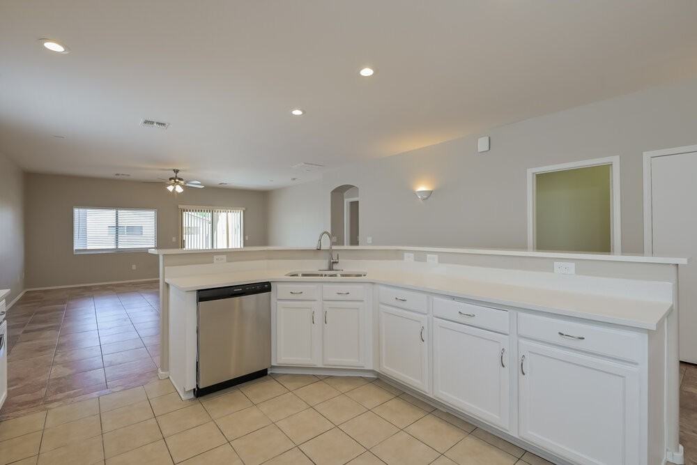 12809 E Hartshorn Pass - Photo 6 of 16