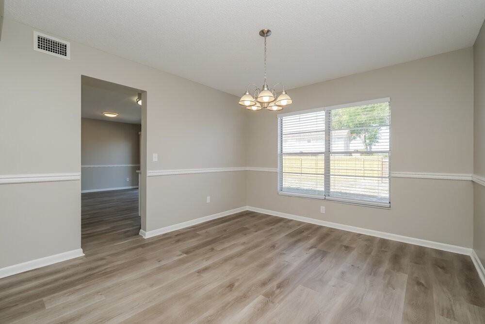 12526 Cardiff Drive - Photo 6 of 17