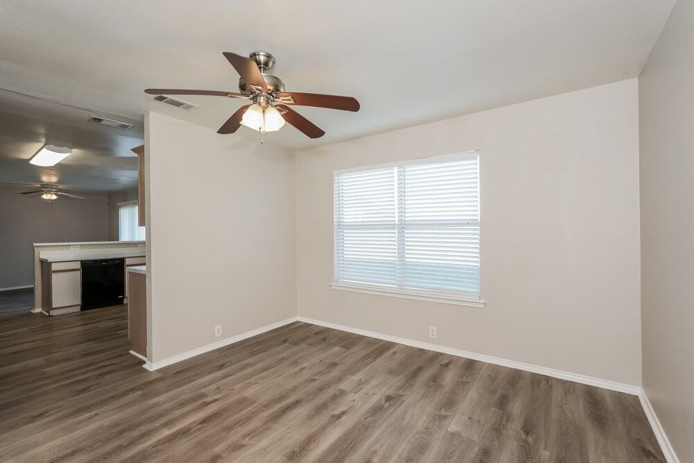 231 Tulane Dr - Photo 7 of 17