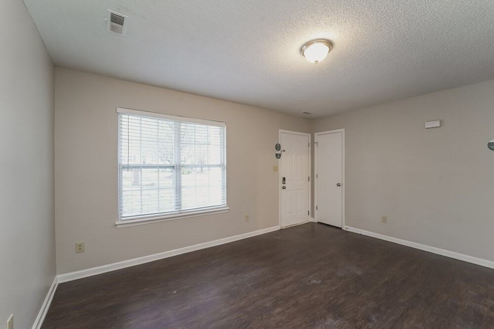 8024 Gera Emma Dr - Photo 5 of 16