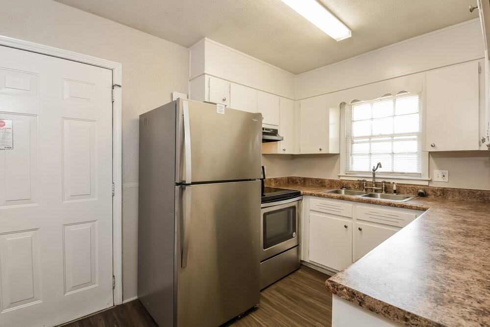 3273 Millwright St - Photo 7 of 16