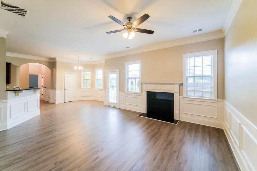 3935 Margaux Dr - Photo 6 of 17