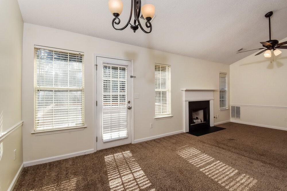 2150 Serenity Dr Nw - Photo 5 of 17