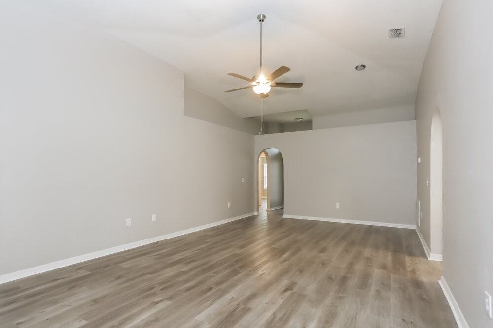 6922 Waterbrook Ct - Photo 3 of 16