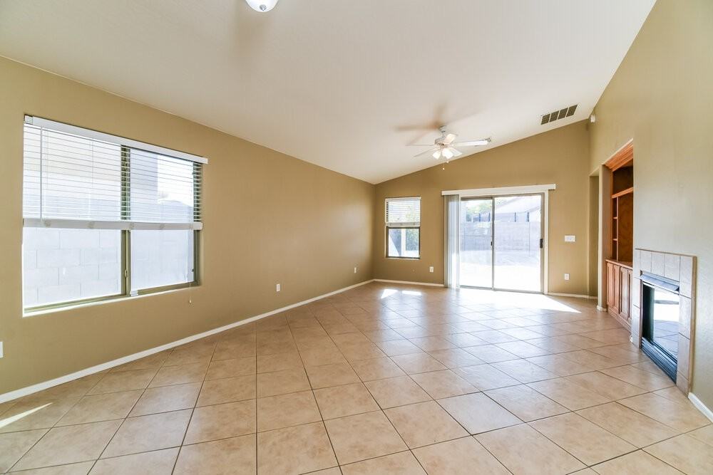 1835 W Desert Canyon Dr - Photo 6 of 16