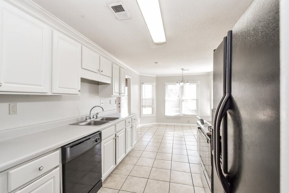 4560 Wood Fox Cv - Photo 6 of 17