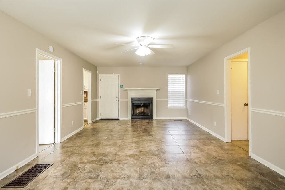 5520 Eden Dr - Photo 4 of 17