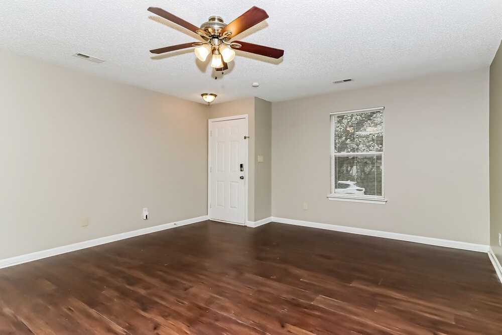 6303 Linda Vista Ln - Photo 5 of 16