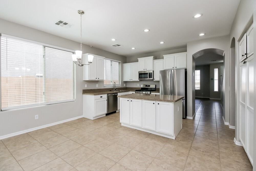 19091 E Pelican Dr - Photo 5 of 17