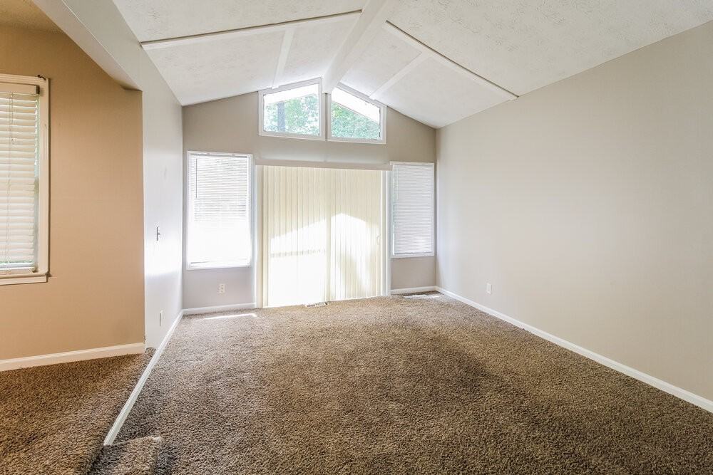 188 Regal Dr - Photo 6 of 16