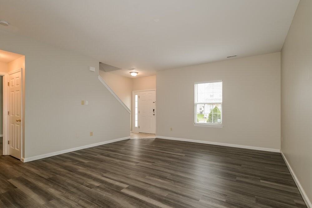 2012 Village Glen Dr - Photo 6 of 17