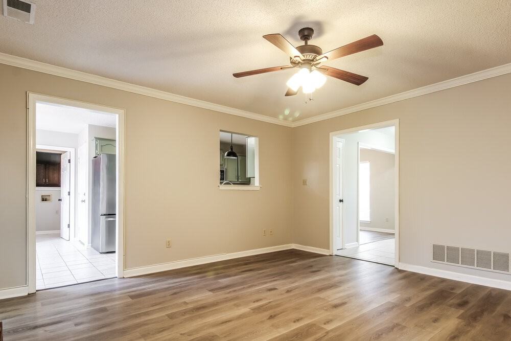 6063 Choctaw Trl - Photo 6 of 16